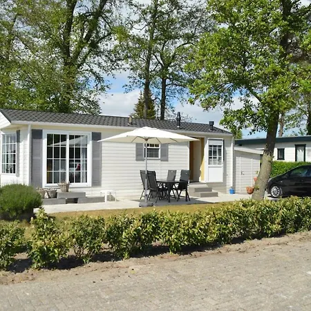 17e Straatje Chalet *